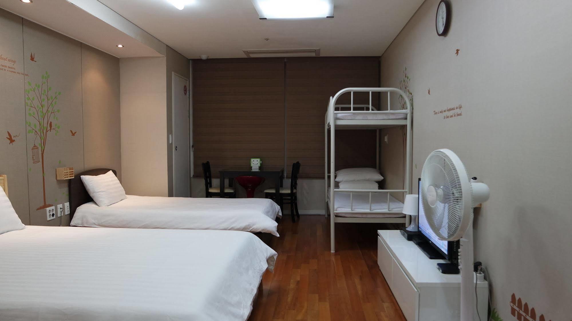Hostel Coco Seul Dış mekan fotoğraf