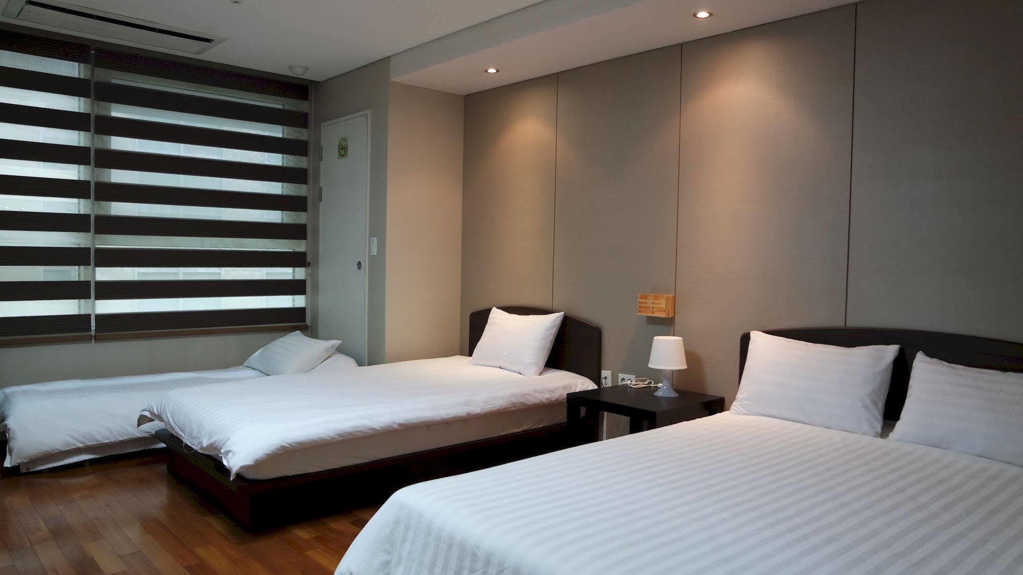Hostel Coco Seul Dış mekan fotoğraf